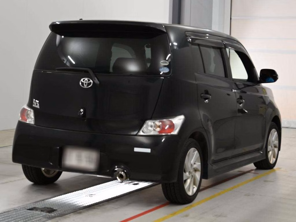 TOYOTA BB