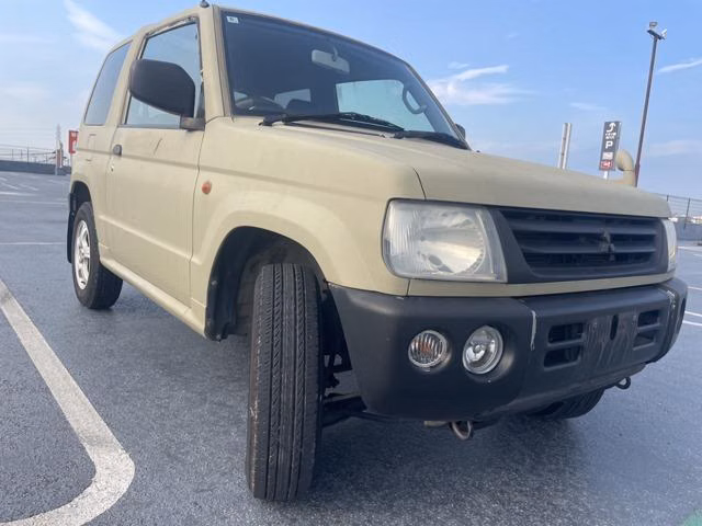 Mitsubishi Pajero Mini