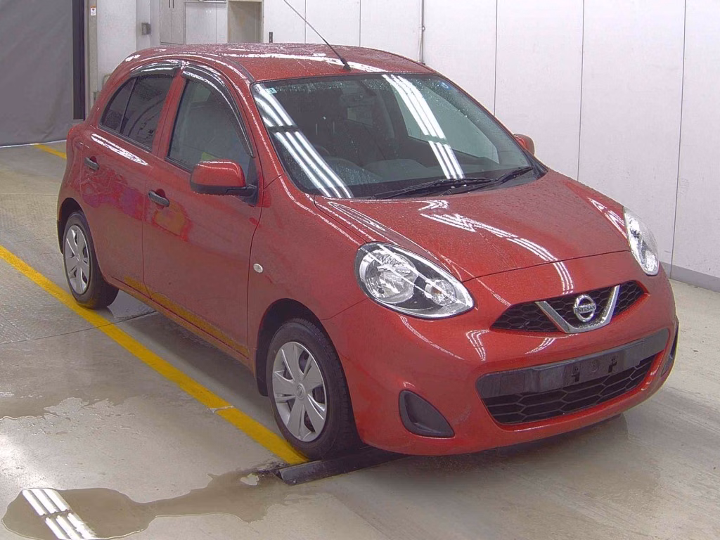 Nissan March
