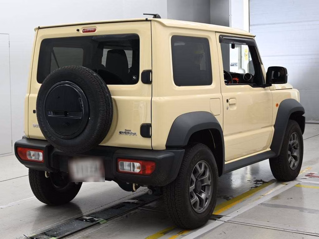 SUZUKI JIMNY SIERRA