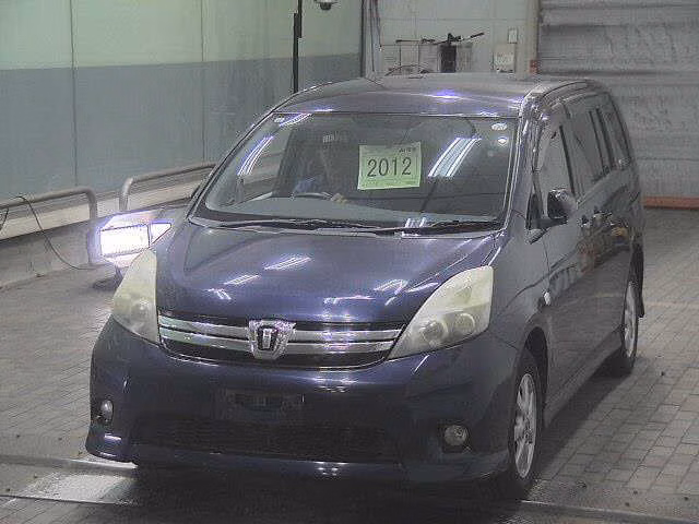 TOYOTA ISIS