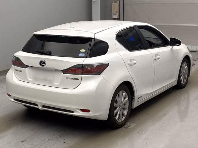 LEXUS CT200H