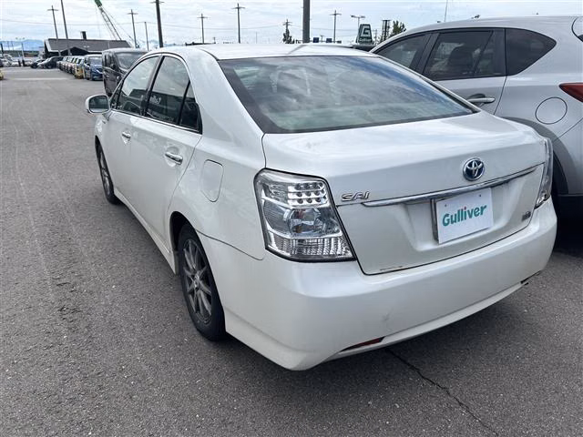 TOYOTA SAI