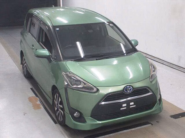 Toyota Sienta