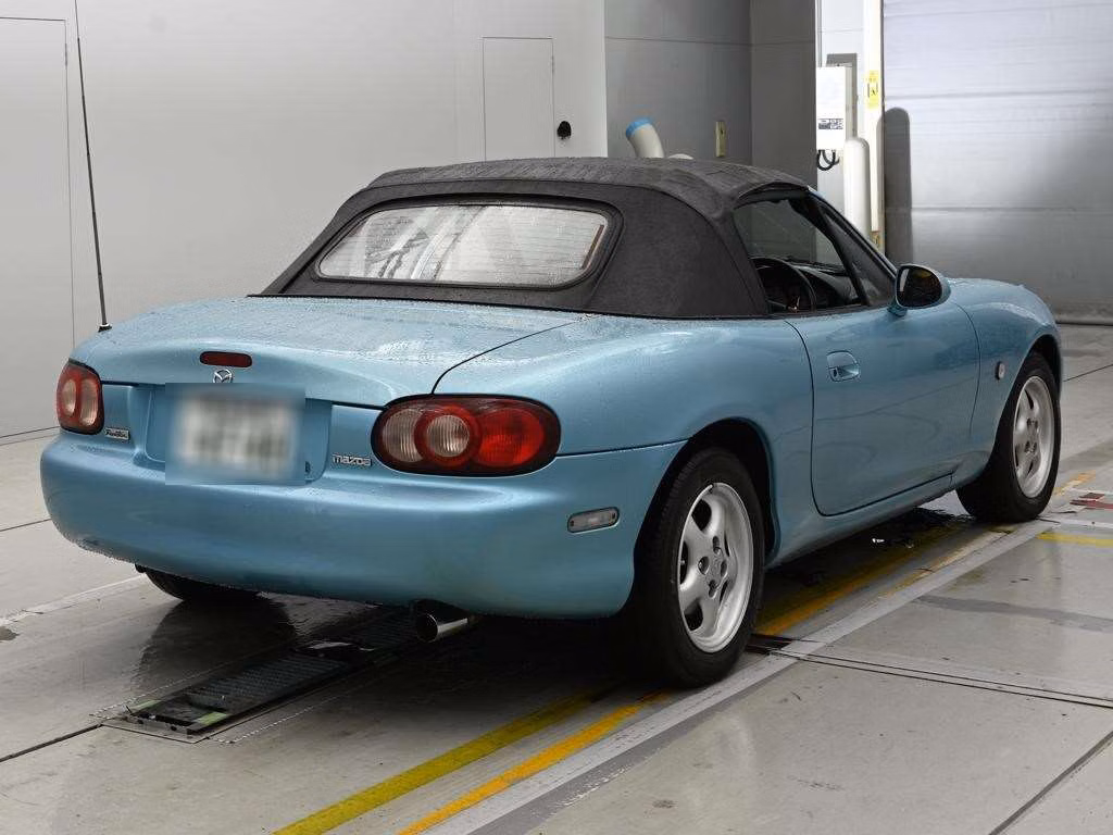 MAZDA ROADSTER