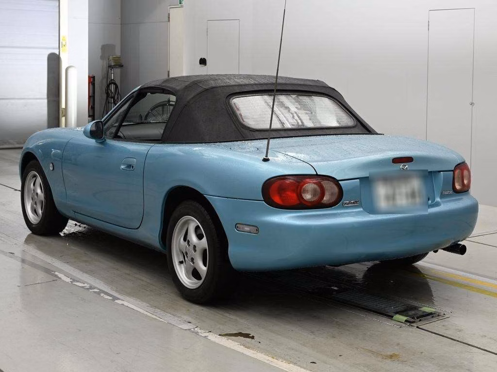 MAZDA ROADSTER