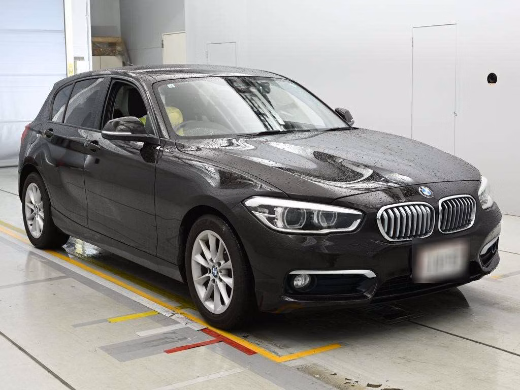 BMW 1-SERIES
