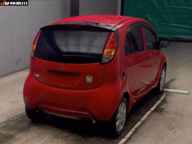 MITSUBISHI I