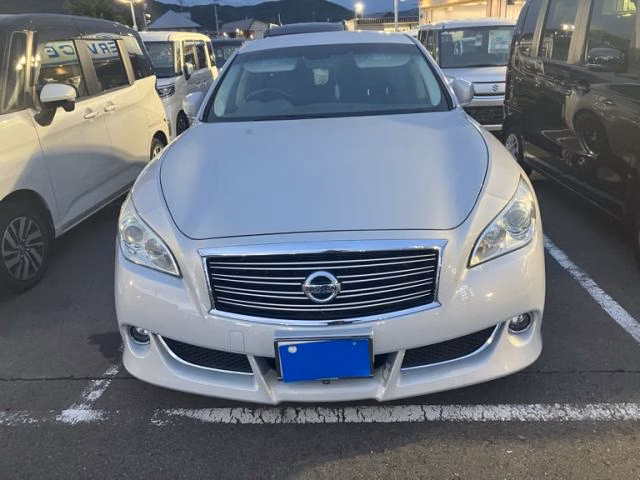 Nissan Fuga