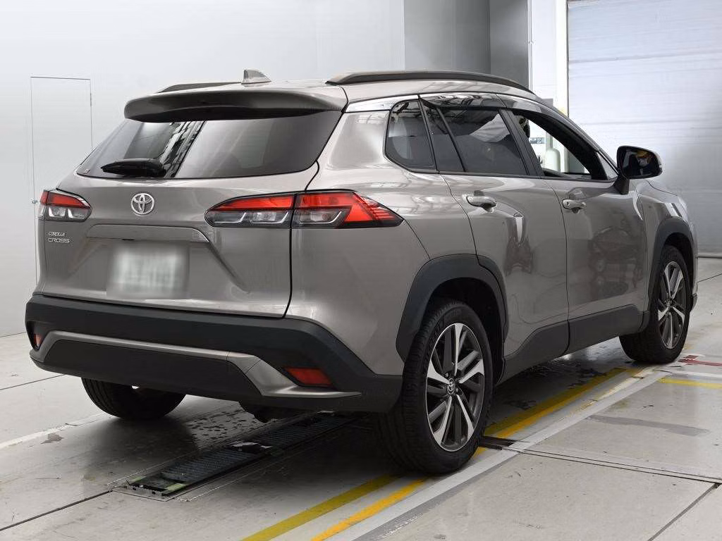 TOYOTA COROLLA CROSS