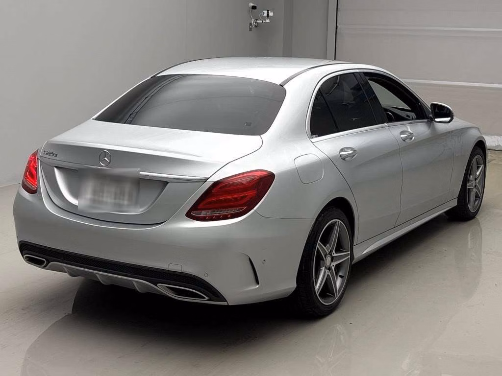 MERCEDES-BENZ C-CLASS