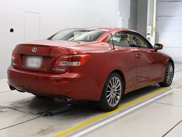 LEXUS IS250
