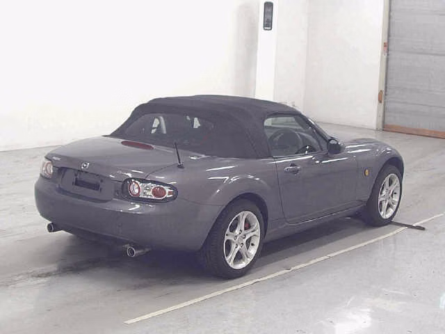 MAZDA ROADSTER