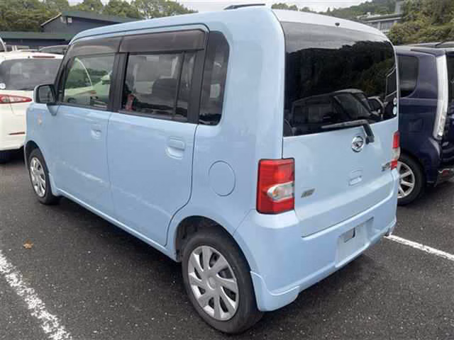 DAIHATSU MOVE CONTE