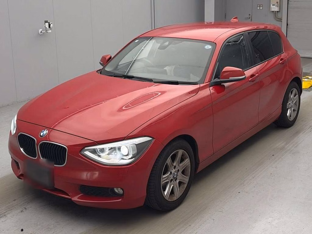 BMW 1-SERIES