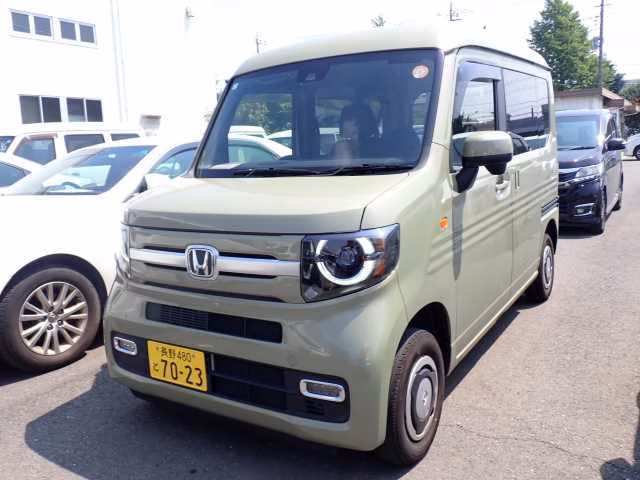 HONDA N-VAN