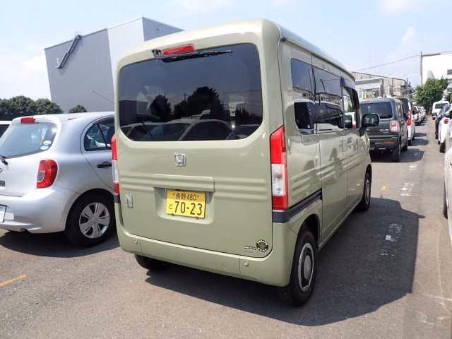 HONDA N-VAN