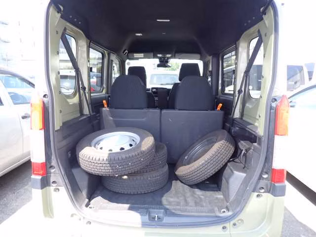 HONDA N-VAN