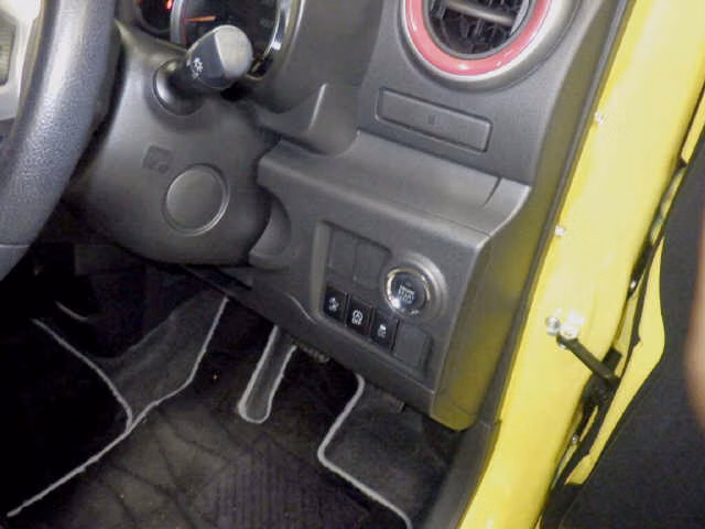 DAIHATSU BOON