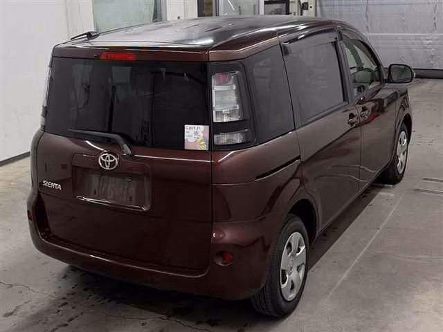 TOYOTA SIENTA
