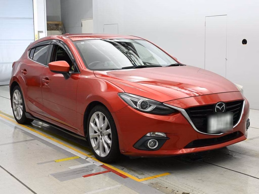 MAZDA AXELA