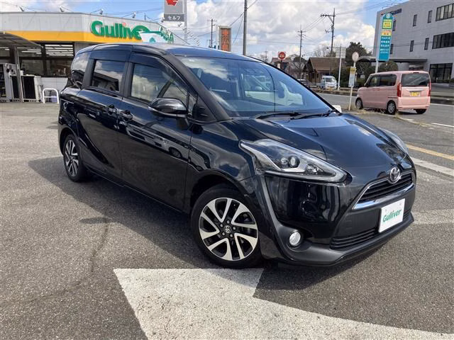 TOYOTA SIENTA