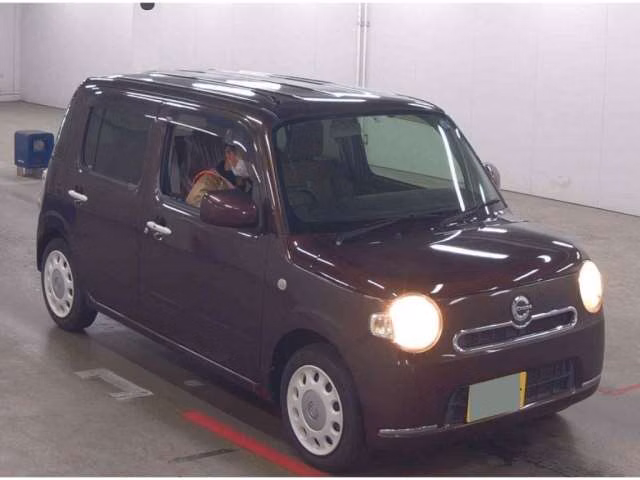DAIHATSU MIRA COCOA