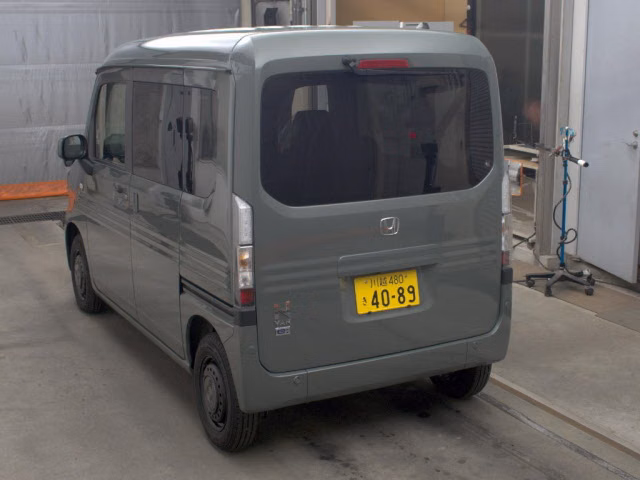 HONDA N-VAN