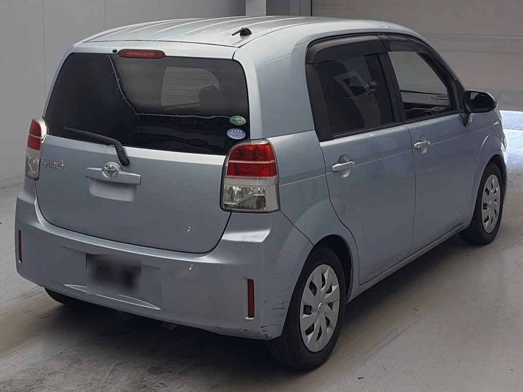 TOYOTA SPADE