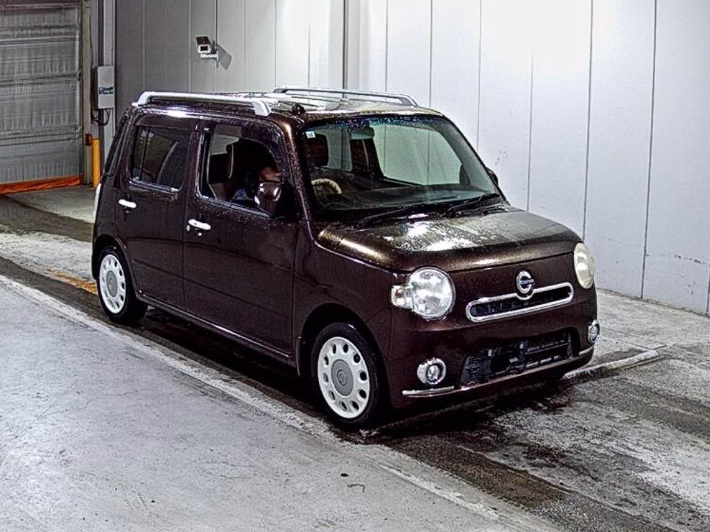 Daihatsu Mira Cocoa