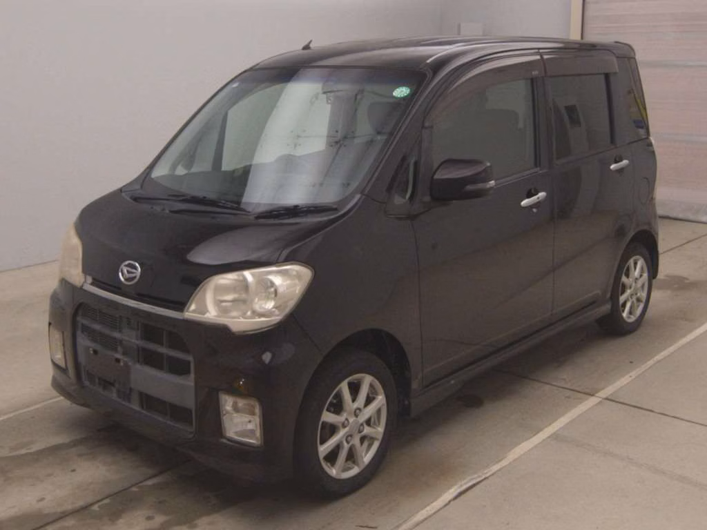 DAIHATSU TANTO EXE