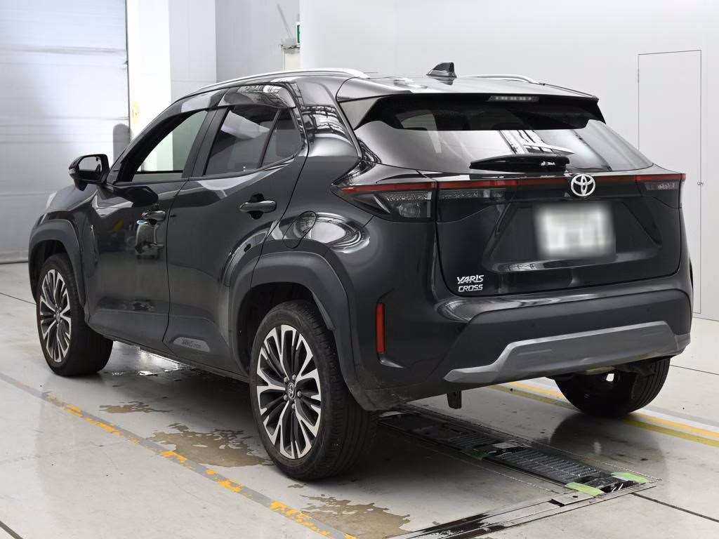 TOYOTA YARIS CROSS