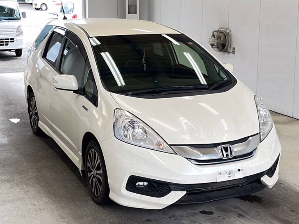 HONDA FIT SHUTTLE