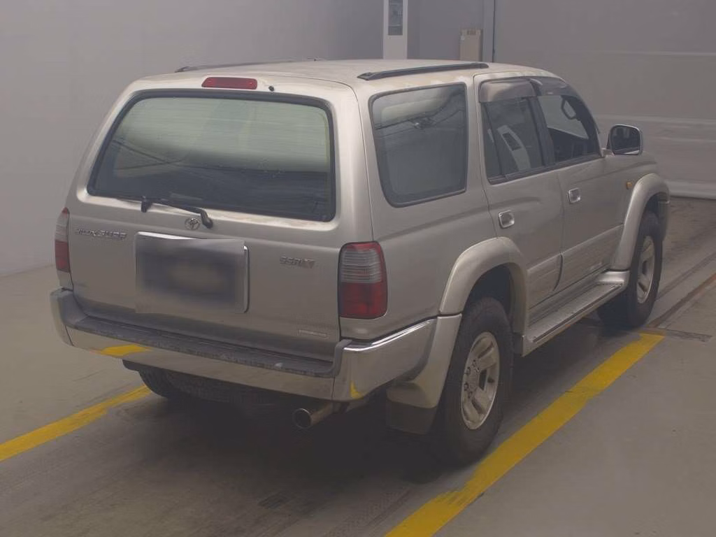 TOYOTA HILUX SURF