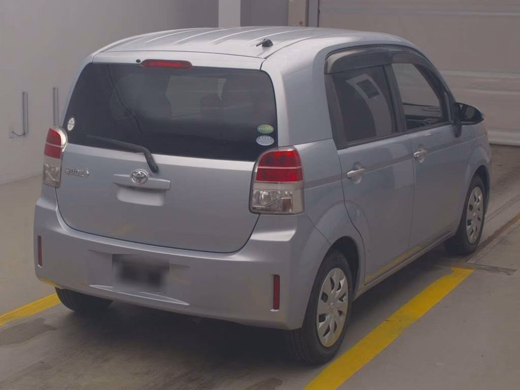 TOYOTA SPADE