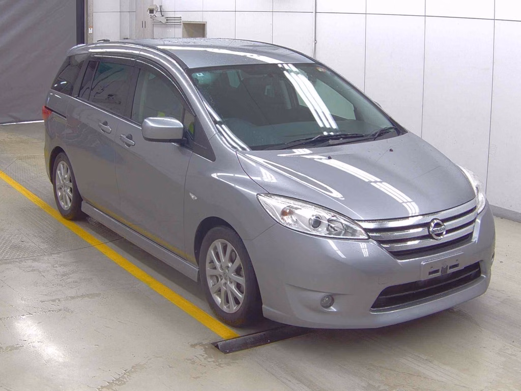 NISSAN LAFESTA