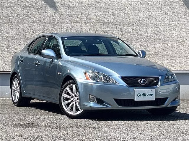 LEXUS IS250