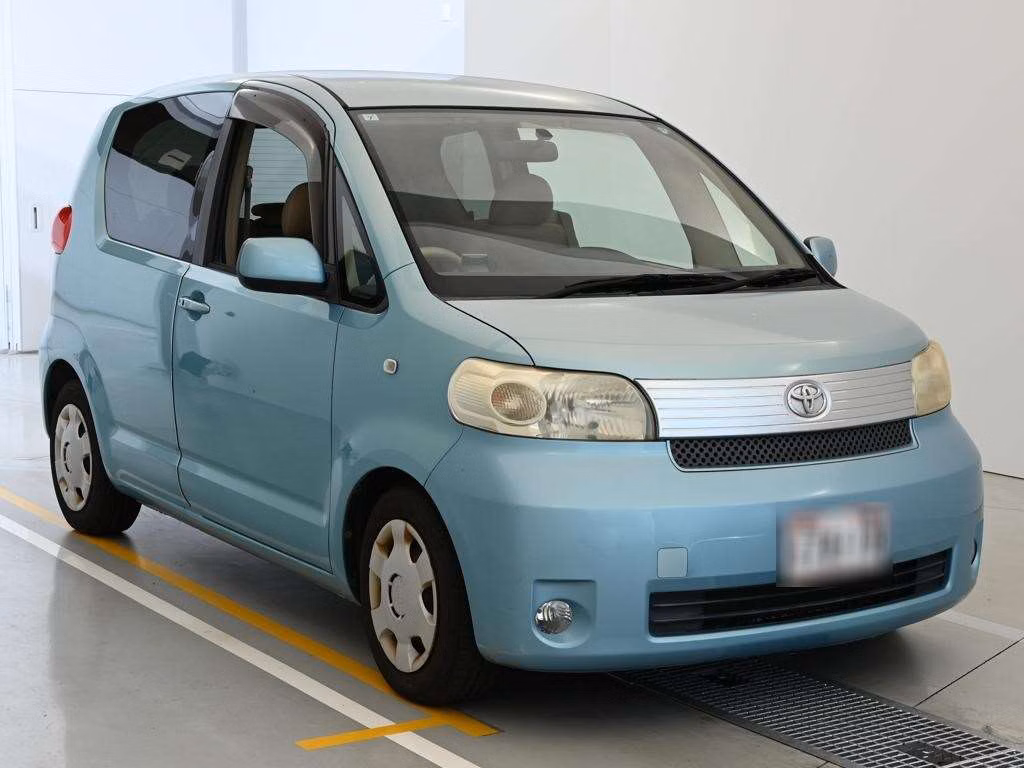 TOYOTA PORTE