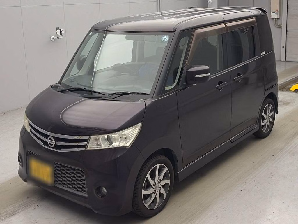 NISSAN ROOX