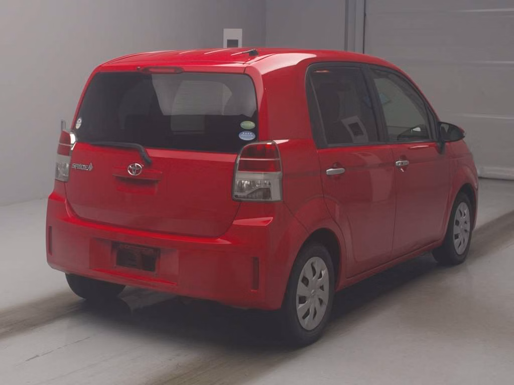 TOYOTA SPADE