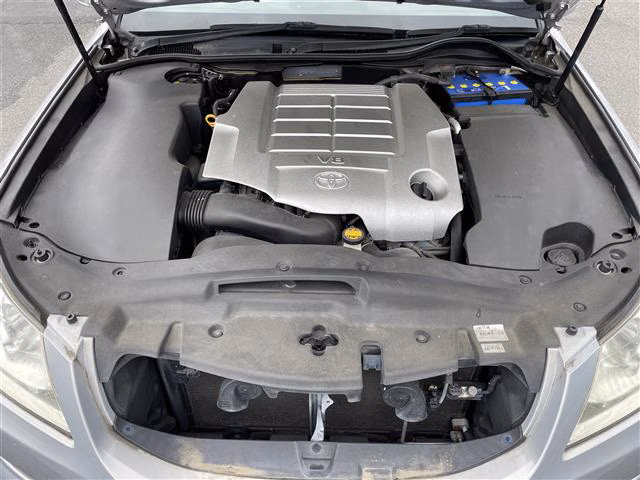Toyota Crown Majesta