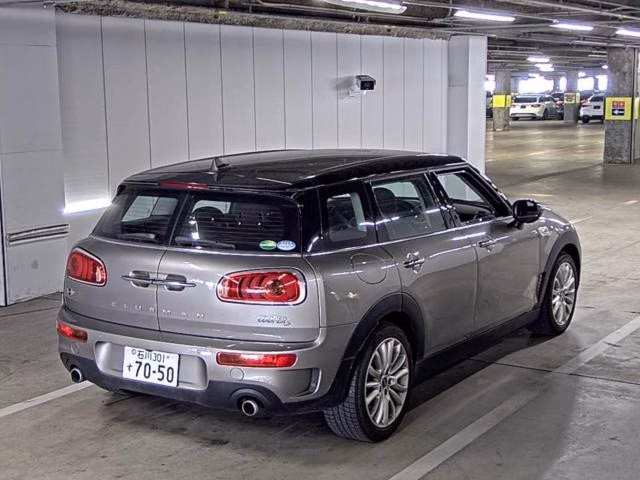 MINI CLUBMAN