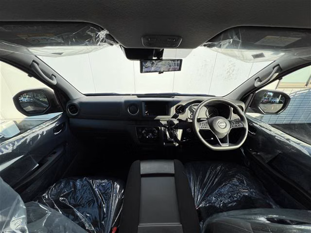 NISSAN CARAVAN
