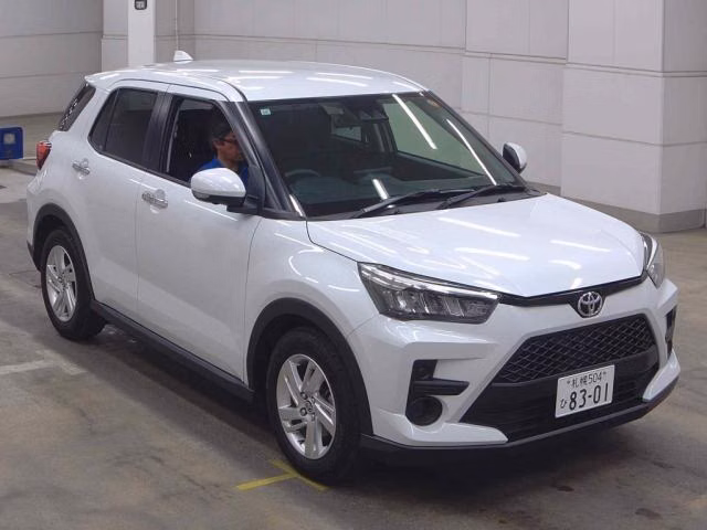 TOYOTA RAIZE
