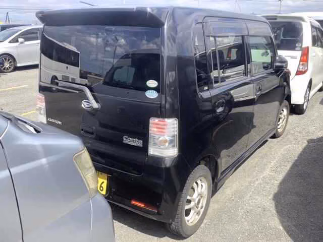 DAIHATSU MOVE CONTE