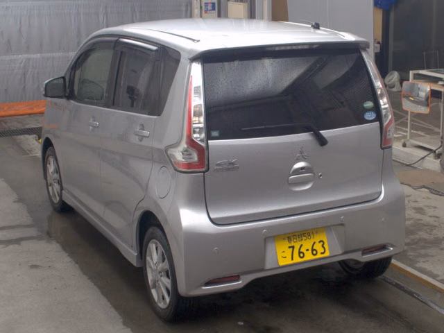 MITSUBISHI EK CUSTOM
