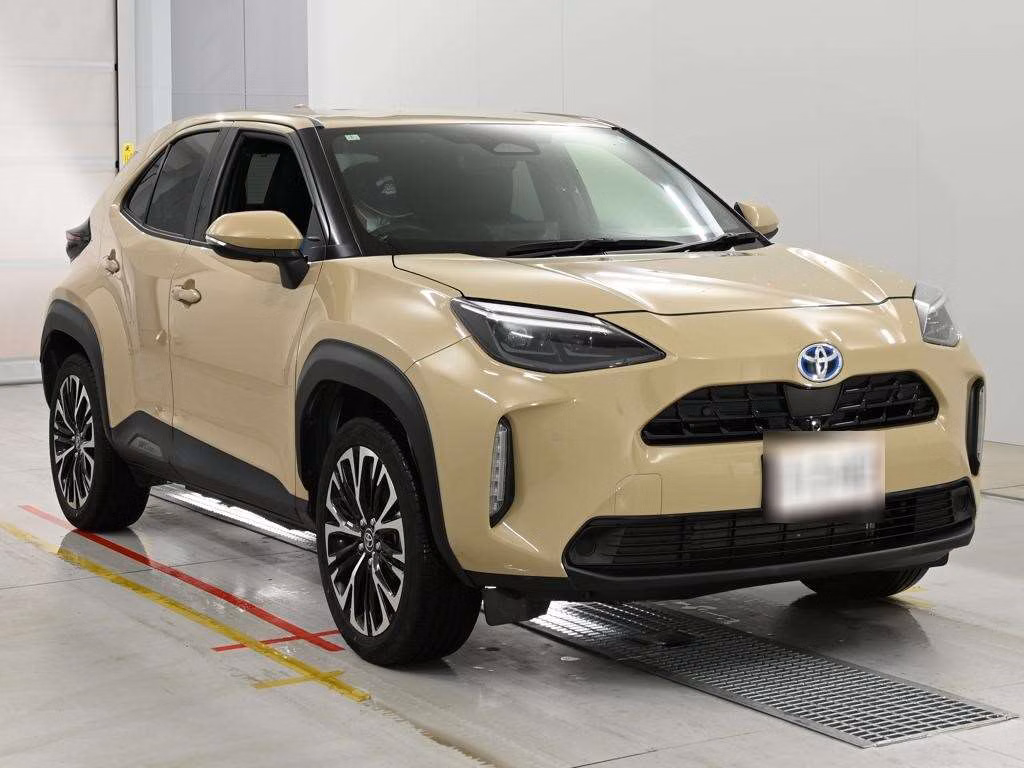 TOYOTA YARIS CROSS