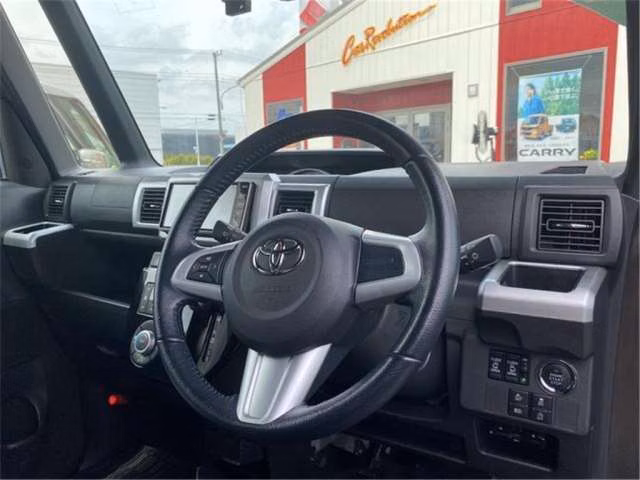 TOYOTA PIXIS MEGA