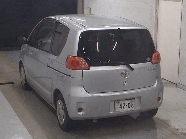 TOYOTA PORTE