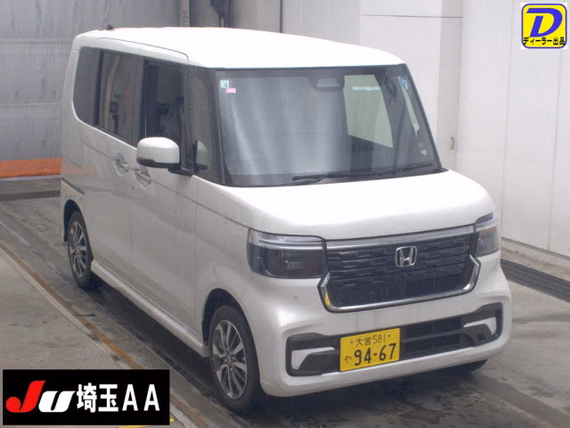 HONDA N-BOX
